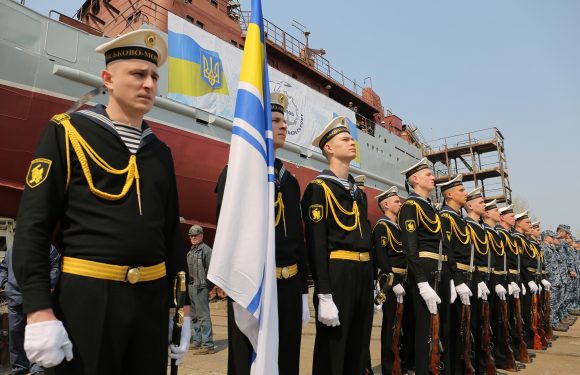Спуск на воду середнього розвідувального корабеля для ВМС ЗС України (ВІДЕО)