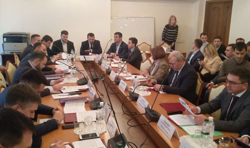 Комітет ВРУ з питань транспорту направив на доопрацювання всі три законопроекти про “Внутрішній водний транспорт”