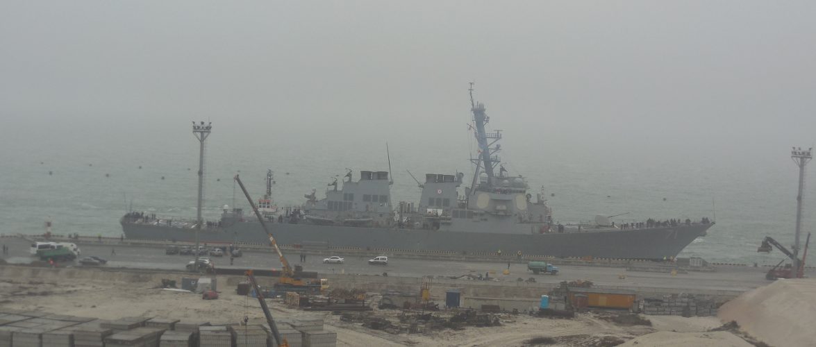 Американський ракетний есмінець USS ROSS ВМС США зайшов до Одеського порту