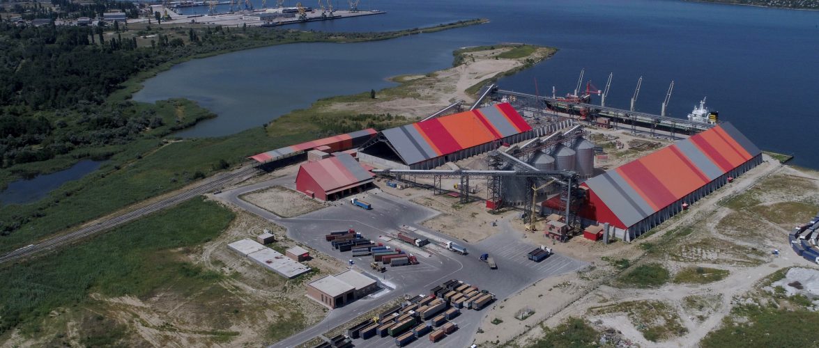 Зерновий термінал EVT в березні перевалив на експорт 272,4 тис. тонн зернових вантажів