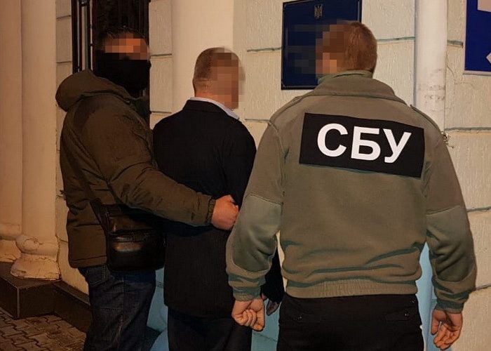 СБУ затримала начальника одного з підрозділів митниці Державної фіскальної служби у Херсонській області, АР Крим та м. Севастополь