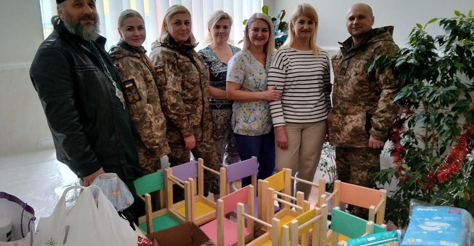 Морські піхотинці завітали до Миколаївського обласного будинку дитини