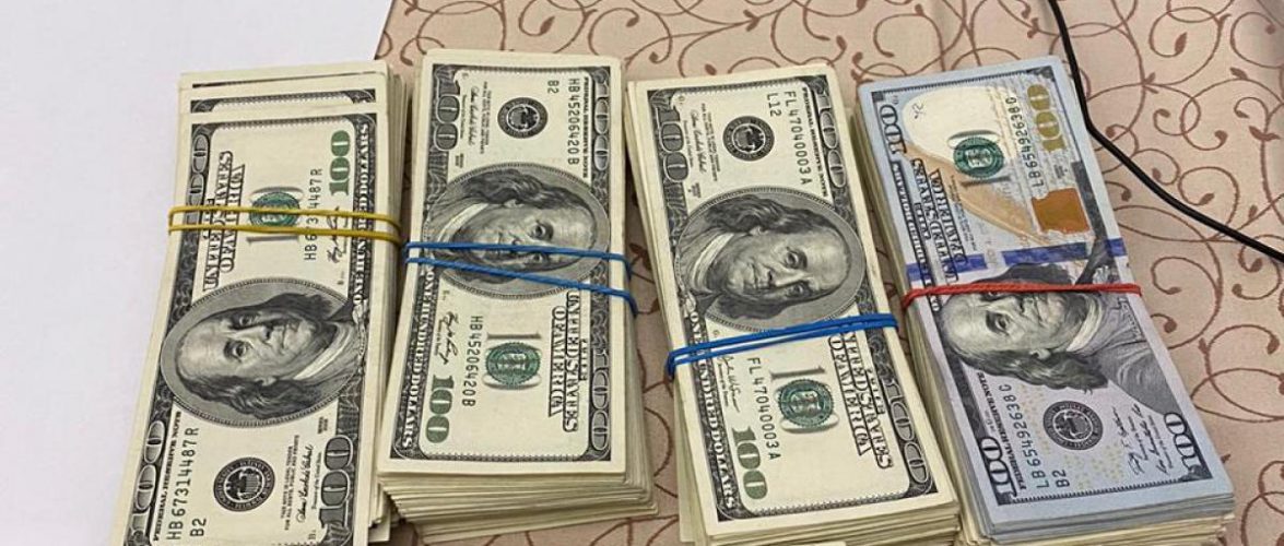 Трьох осіб викрито на пропозиції 5 млн дол. США голові Фонду держмайна України