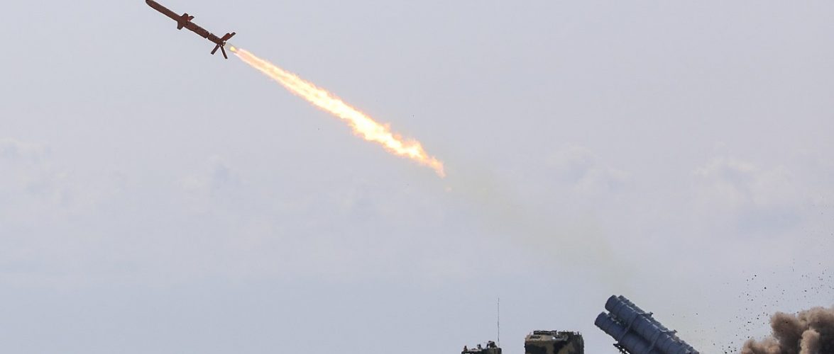 Перші ракетні комплекси з ракетою «Нептун» отримає новий ракетний полк ВМС – Содоль