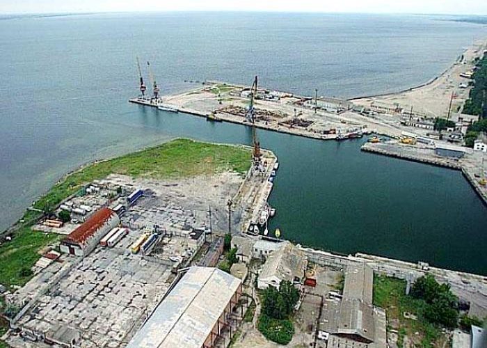 Мінінфраструктури просить Кабмін змінити межі території морського порту Скадовськ
