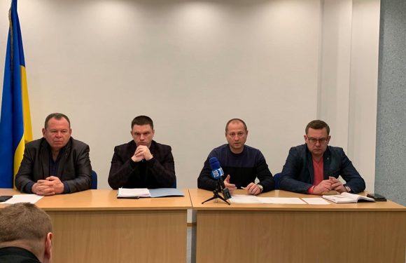 У Миколаївському морському порту відбулася нарада стосовно скупчення вантажного транспорту на вулицях міста