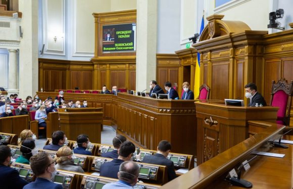 Президент закликав парламентарів підтримати законопроекти, необхідні для стабілізації української економіки