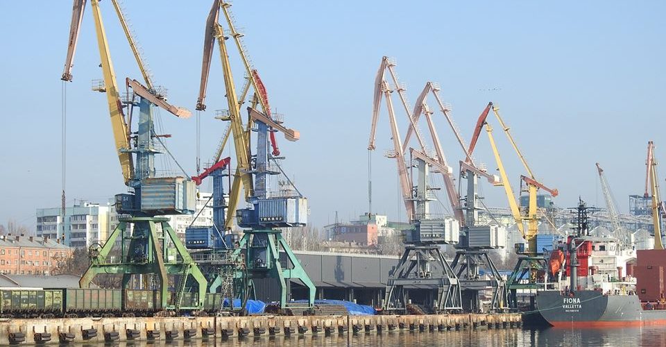 В Миколаївському морському порту з початку року перевалили на 4% менше вантажів