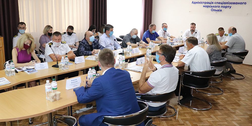 На засіданні Ради порту Ольвія обговорили пілотний екологічний проект «Зелений порт»