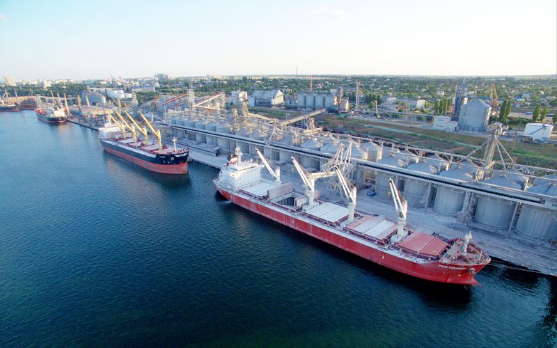 Мінінфраструктури та порт «Чорноморськ» відстояли право власності на державні активи контейнерного терміналу