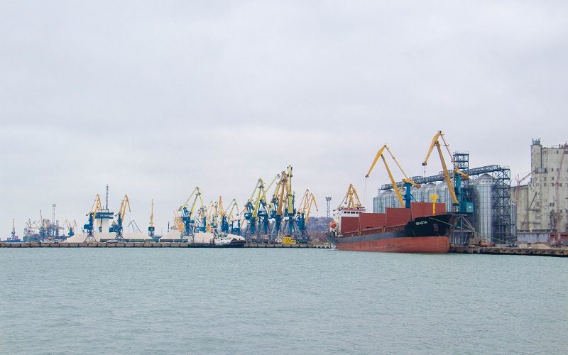 Більшість морських портів України працюють в штатному режимі