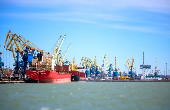 Всі морські порти працюють у штатному режимі
