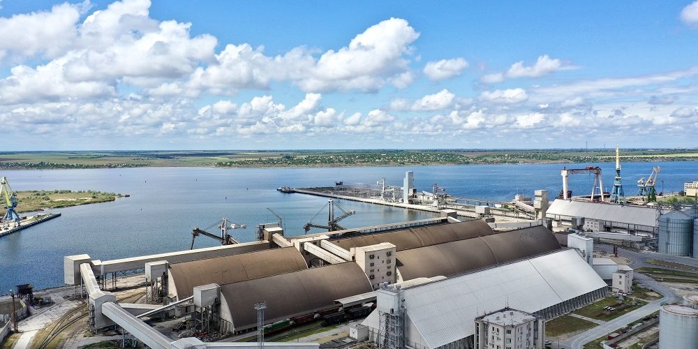 У 2020 році вантажообіг порту «Ніка-Тера» склав 7,38 млн. тонн вантажів