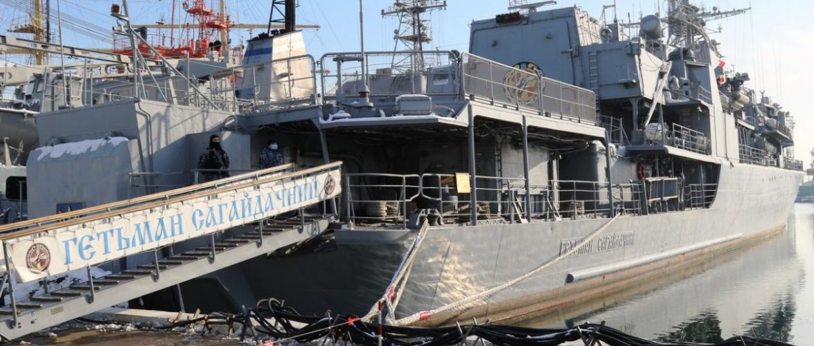 На кораблях, катерах та суднах флотилії ВМС ЗС України відпрацьовують заходи з приведення їх у бойову готовність «Повна»