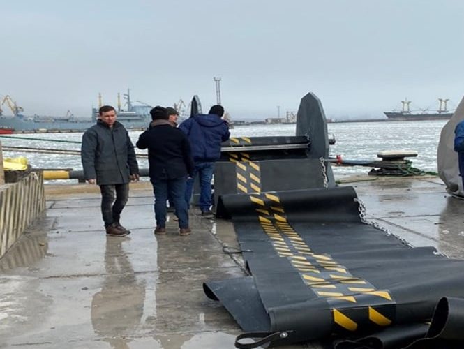 Маріупольською філією АМПУ закуплено бонові загородженн для локалізації аварійних забруднень у відкритому морі