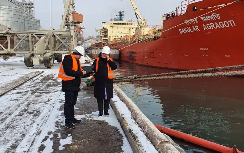 На навчаннях в морському порту Чорноморськ ліквідували умовне забруднення акваторії маслами