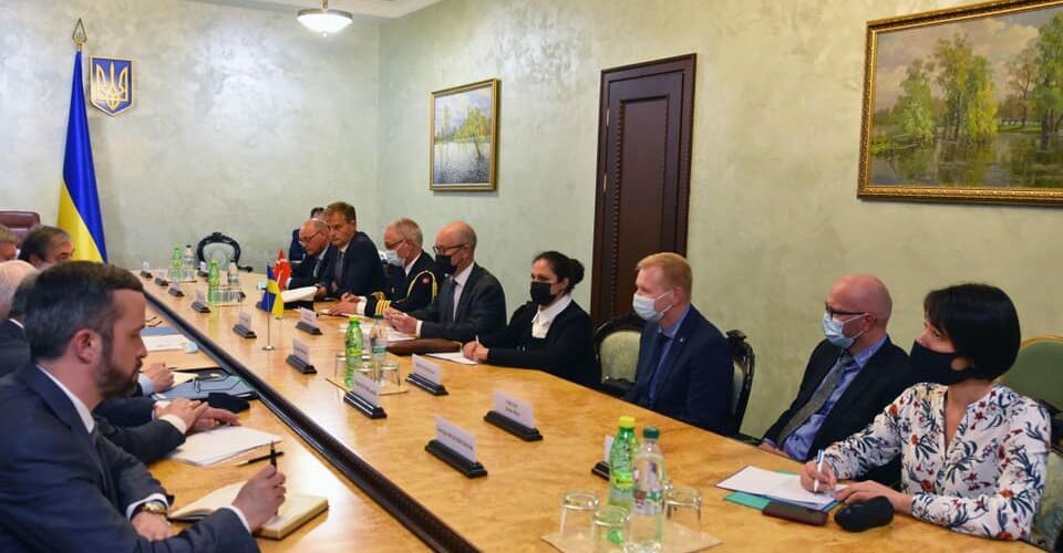 Україна обговорює з Данією будівництво кораблів для ВМС