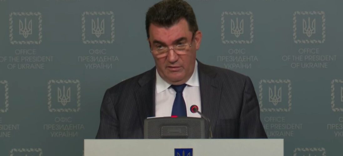 (Оновлюється) РНБО ввела санкції проти Фірташа та Фукса