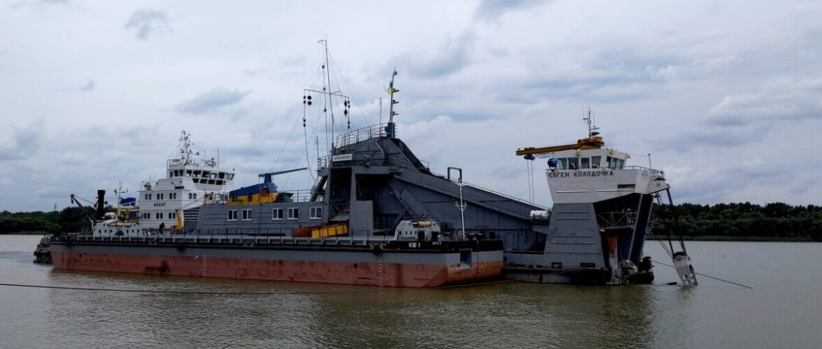 АМПУ розпочало експлуатаційне днопоглиблення в акваторії морського порту Ізмаїл