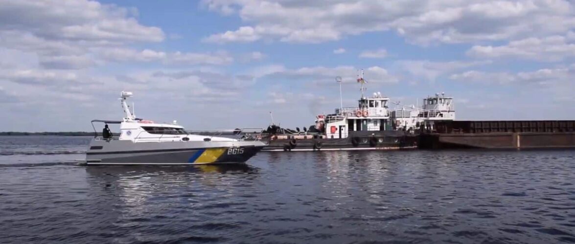 (ВІДЕО) Катер Одеського загону Морохорони посилив кордон з Білоруссю на річках Дніпро та Прип’ять