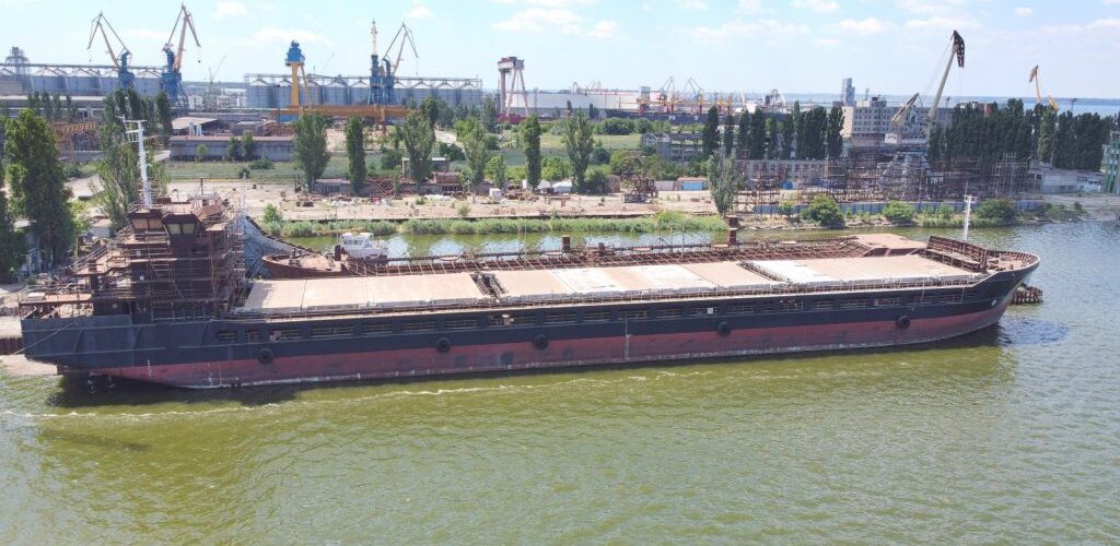 “Океан” добудовує суховантажне судно пр. 17620, типу “Буг”
