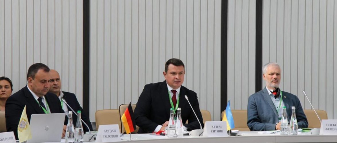 Винятків з антикорупційного законодавства немає, – Артем Ситник