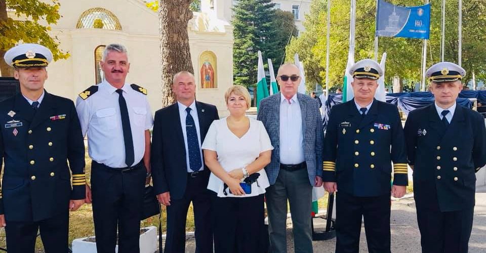 Військові моряки відвідали з дружнім візитом болгарських колег