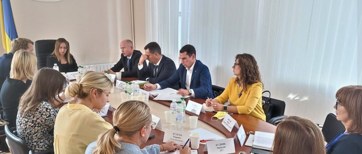 ДРС ініціюватиме зміни в законодавстві щодо плати за послугу криголамного судна для морських суден