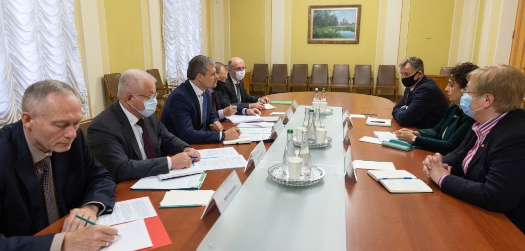 Посол відзначила посилену увагу Великої Британії до ситуації в Чорноморсько-Азовському регіоні